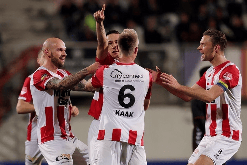 上了网球 上了网球